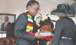 Harare Zimbabwe throngs Heroes Acre, energy guru Sydney Gata buried.webp