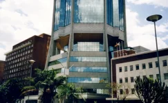 Zimbabwe RBZ flaunts ZiG gold hoard as reserves soar past 700m.webp