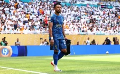 Al-Hilal's Salem Al-Dosari eclipses Bellingham and Raya.webp