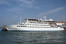 Jawi swoops in on the Doulos Hope ship in Labuan over conversion fears.webp