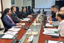 Pakistan textile and carpet bosses rage over energy costs as US trade talks stall.webp