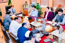 Hanif Abbasi under fire as chaos fears swirl ahead of Bari Imam Urs preparations.webp