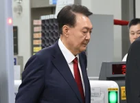 Yoon Suk Yeol stripped of protection as Seoul court ramps up treason probe.webp