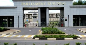 ACB arrests Malawi Parliament officer Malisawa and businesswoman Kusani.webp
