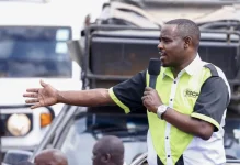 Gachagua's party accuses Raila of hypocrisy over the shoot-to-kill police orders row.webp