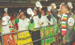 Mnangagwa splashes cash and prizes to rally Zimbabwe women for Zanu PF power play.webp