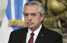 Argentina judge drags ex-president Alberto Fernandez into graft trial.webp