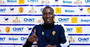 Herbert Achayi's homecoming outrages Express FC fans at Lugogo KCCA FC.webp