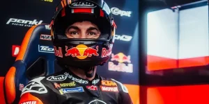Maverick Vinales' nightmare at Sachsenring as shoulder fracture shatters MotoGP dream.webp