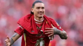 Al Hilal targets Liverpool's Darwin Nunez as top summer transfer priority.webp