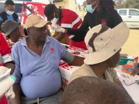 Mombeshora's PR stunt gives Epworth free pills for a day.webp