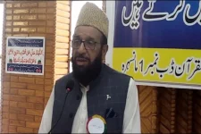 Pakistan govt fails Hajj hopefuls, begs Saudis for more spots.webp