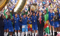 Chelsea crushes PSG as Maresca claims Club World Cup glory rivals Champions League.webp