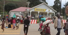 Uganda blindsides Kinshasa, reopens Bunagana Ishasa border, North Kivu.webp