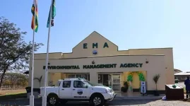 Queenspark residents forced to live in trash piles in Bulawayo.webp