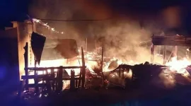 Mzuzu Lubinga Market inferno destroys seven shops on Devil Street.webp