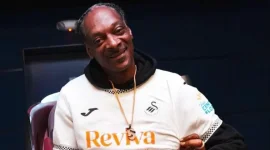 Snoop Dogg and Luka Modric form wild Swansea City ownership duo.webp