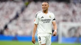 Real Madrid's Kylian Mbappé facing probe for under the table cash.webp