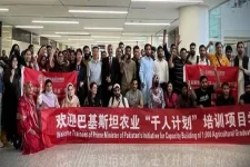 China trains an army of graduates to fix Pakistan's farms.webp