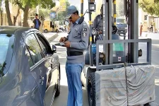 Rawalpindi traffic cops nail 1,074 violators in 24 hours.webp