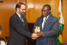 Murad Baseer predicts a wave of Pakistani investment as he bids farewell to Zimbabwe.webp