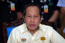 Sabah urged to use the MYJalan app as complaints on damaged roads remain low.webp