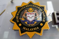 MACC raids Johor data centre project as contract manager and wife held with RM7.5 million in ...webp