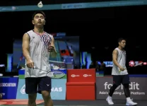 Goh Sze Fei and Nur Izzuddin Rumsani edge past Indonesia in Tokyo badminton thriller.webp