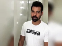 Shabir Ahluwalia reveals why he quit films after Shootout at Lokhandwala success.webp