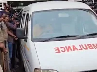 A teenager set on fire by three assailants in Odisha, suffers 70% burns, police investigate.webp