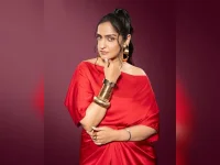 Asees Kaur's debut EP Broken, explores love and loss with husband, Goldie Sohel.webp