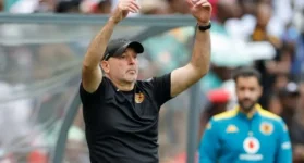 Guinea eyes Hubert Velud, coach felled by his own celebration.webp
