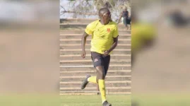 Itai Mabhunu's stoppage-time goal seals Chicken Inn's victory over ZPC Kariba.webp