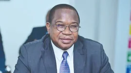 Zimbabwe's industry calls for regulatory reforms to improve competitiveness and growth.webp