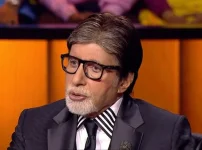 Amitabh Bachchan mourns the loss of 'Don' director Chandra Barot, calls him a family friend.webp