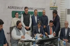 BOP, Punjab Housing Department sign deal to fund homes under Apni Chhat program.webp