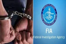 FIA arrests three human traffickers in Gujranwala, including a wanted suspect.webp
