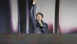 French DJ Martin Solveig ends career at Vielles Charrues festival.webp