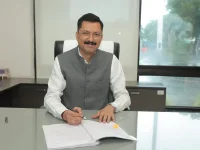 Sanjay Kaul takes charge as GIFT City CEO in Gujarat, succeeding Tapan Ray.webp