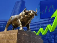 Sensex climbs 443 points as banking majors drive market rebound after losses.webp