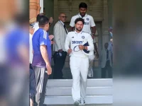 Steve Harmison tips India to field three spinners for Manchester Test against England.webp