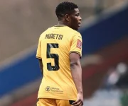 Munetsi embraces Wolves pre-season as Zimbabwean midfielder targets strong EPL start.webp