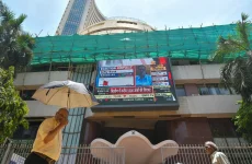 Indian stock market closes higher on strong performance in banking, autos, and healthcare sec...webp