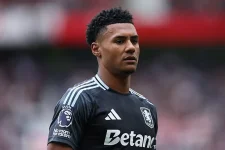 Aston Villa declares striker Ollie Watkins is not for sale to United.webp