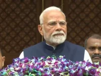 Narendra Modi surpasses Indira Gandhi with 4078 days as India's Prime Minister.webp