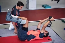 Bayern's Musiala battles back from severe fibula fracture.webp