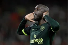 Brentford rejects £30m Newcastle bid as Wissa rebels.webp