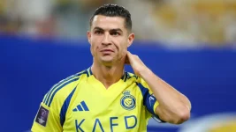 Fire trucks rush to Ronaldo's room after Al-Nassr camp alarm.webp