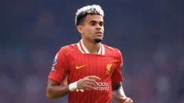 Bayern Munich lands Liverpool star Luis Diaz for £65.5 million.webp