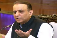 Aleem Khan puts NHA on notice, citing monsoon danger.webp